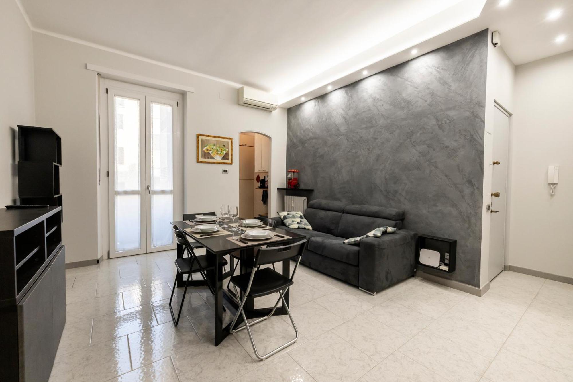 Tra Porta Susa E Piazza Statuto -Cortile Interno- ตูริน ภายนอก รูปภาพ